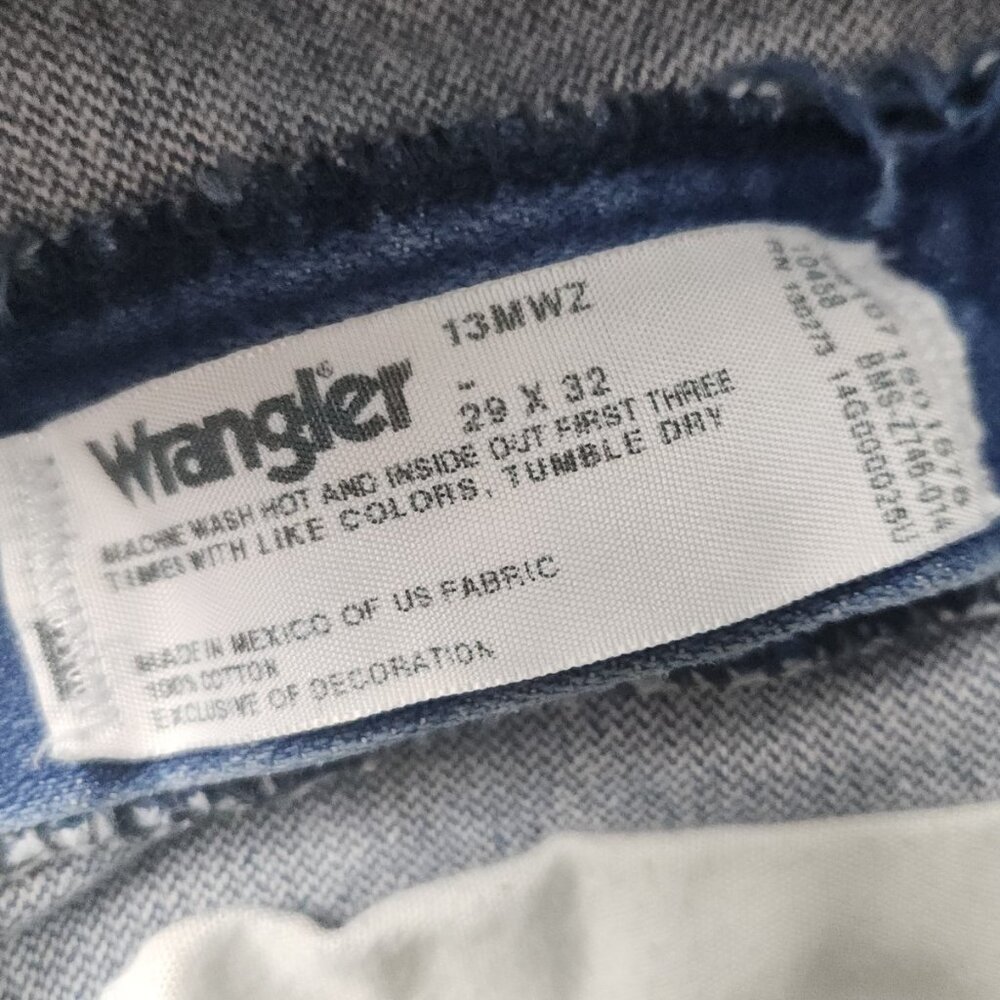 Wrangler Jeans Mens 29x32 Classic Fit 13MWZ Cowboy Cut Western Chore Ranch Rodeo - Picture 11 of 13
